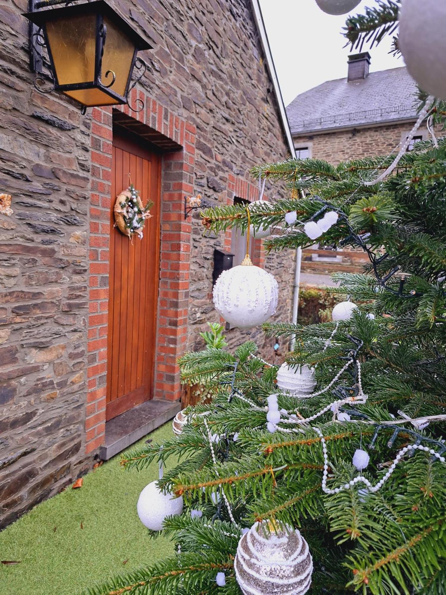 Le Chalet - Maison De Vacances La Roche-en-Ardenne Exterior foto